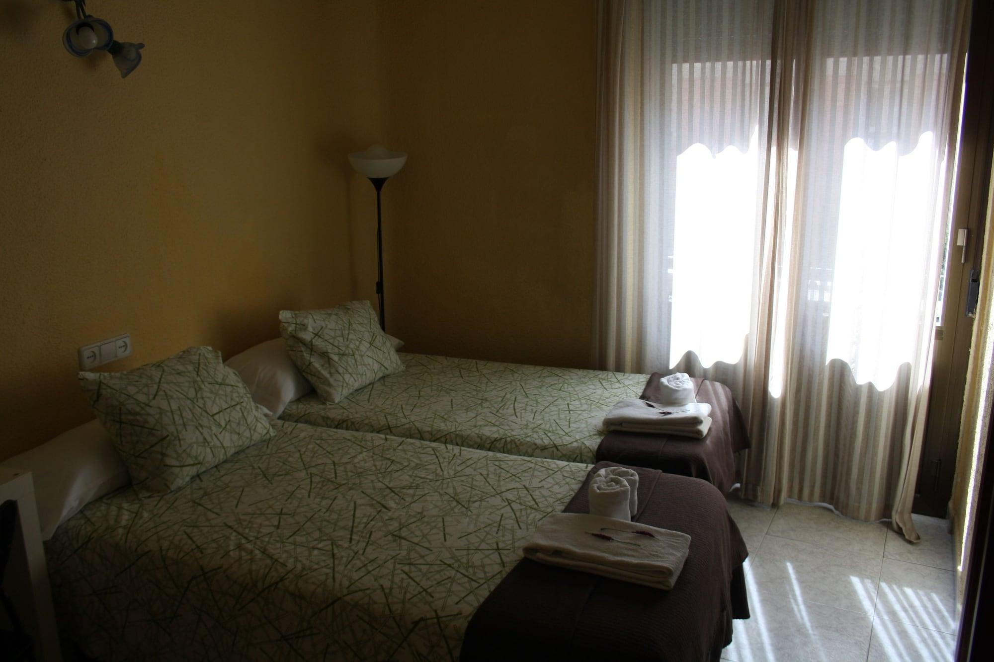 Hostal Rofer มาดริด ภายนอก รูปภาพ