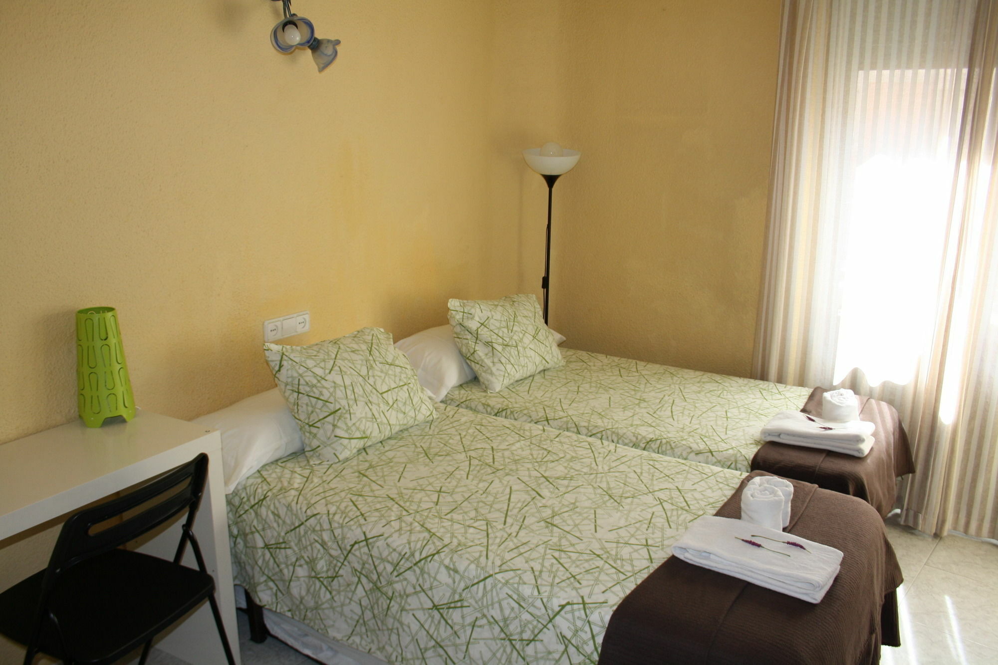 Hostal Rofer มาดริด ภายนอก รูปภาพ
