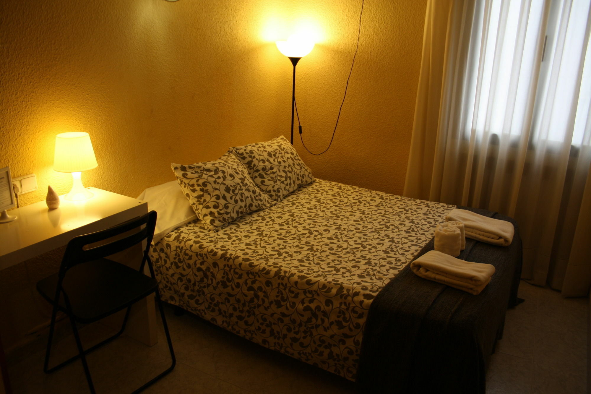 Hostal Rofer มาดริด ภายนอก รูปภาพ