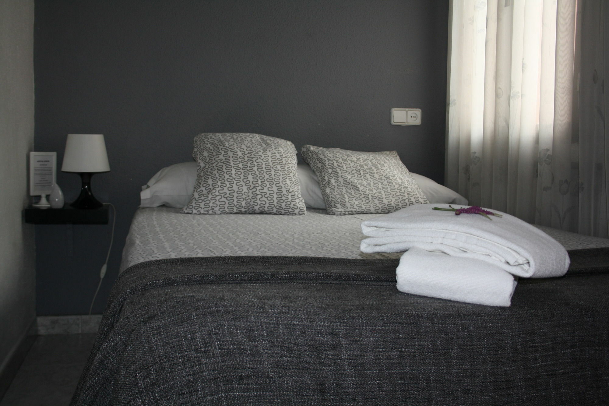 Hostal Rofer มาดริด ภายนอก รูปภาพ